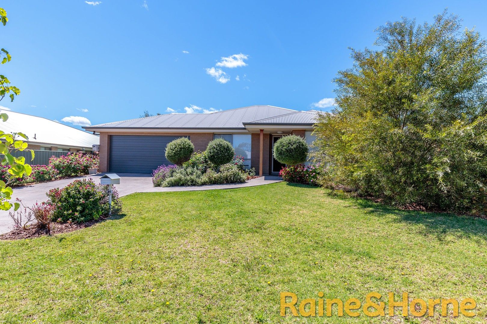 24 Lincoln Parkway, Dubbo NSW 2830, Image 0