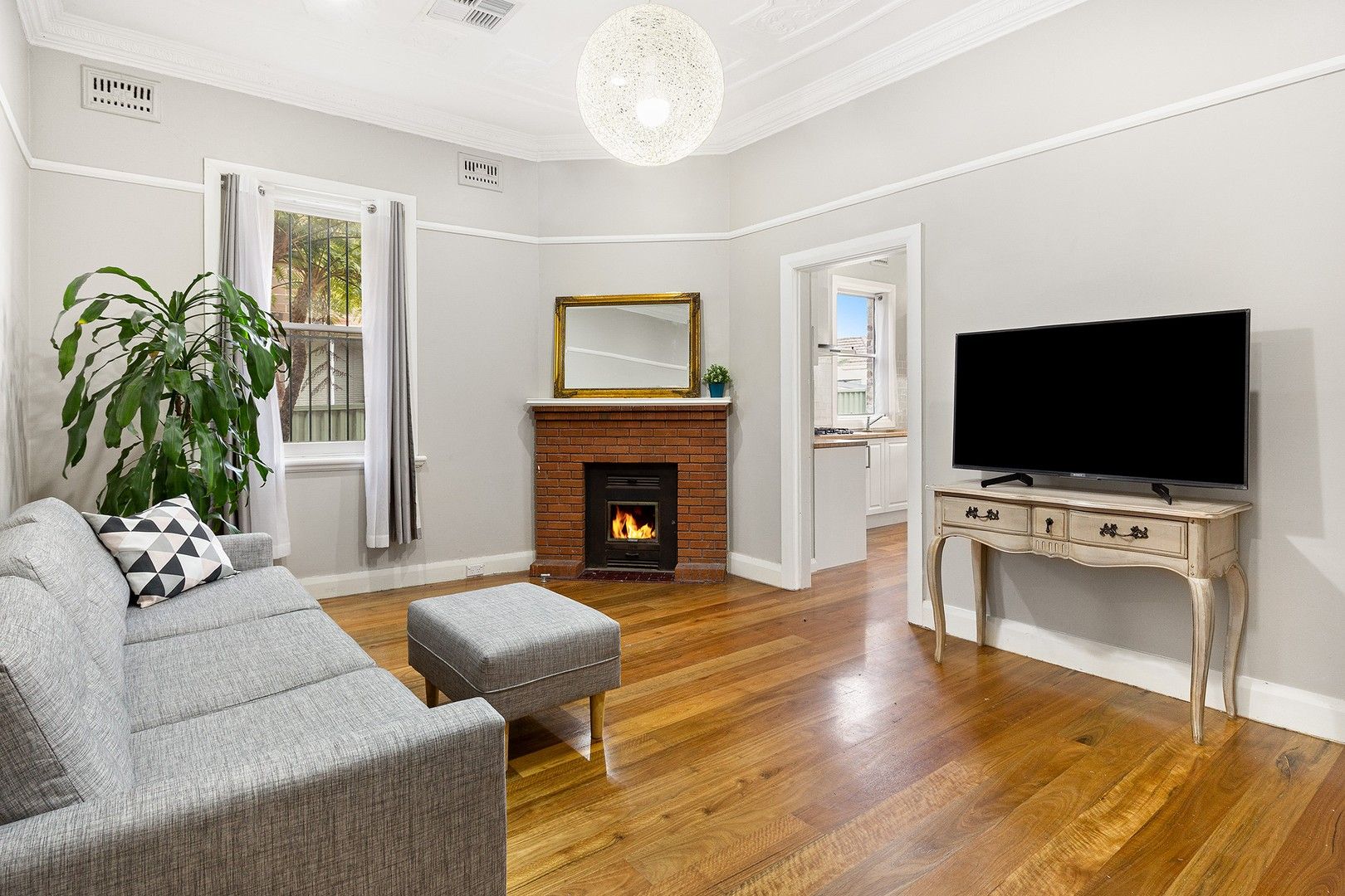 2 bedrooms House in 30 Railway  Street BANKSIA NSW, 2216