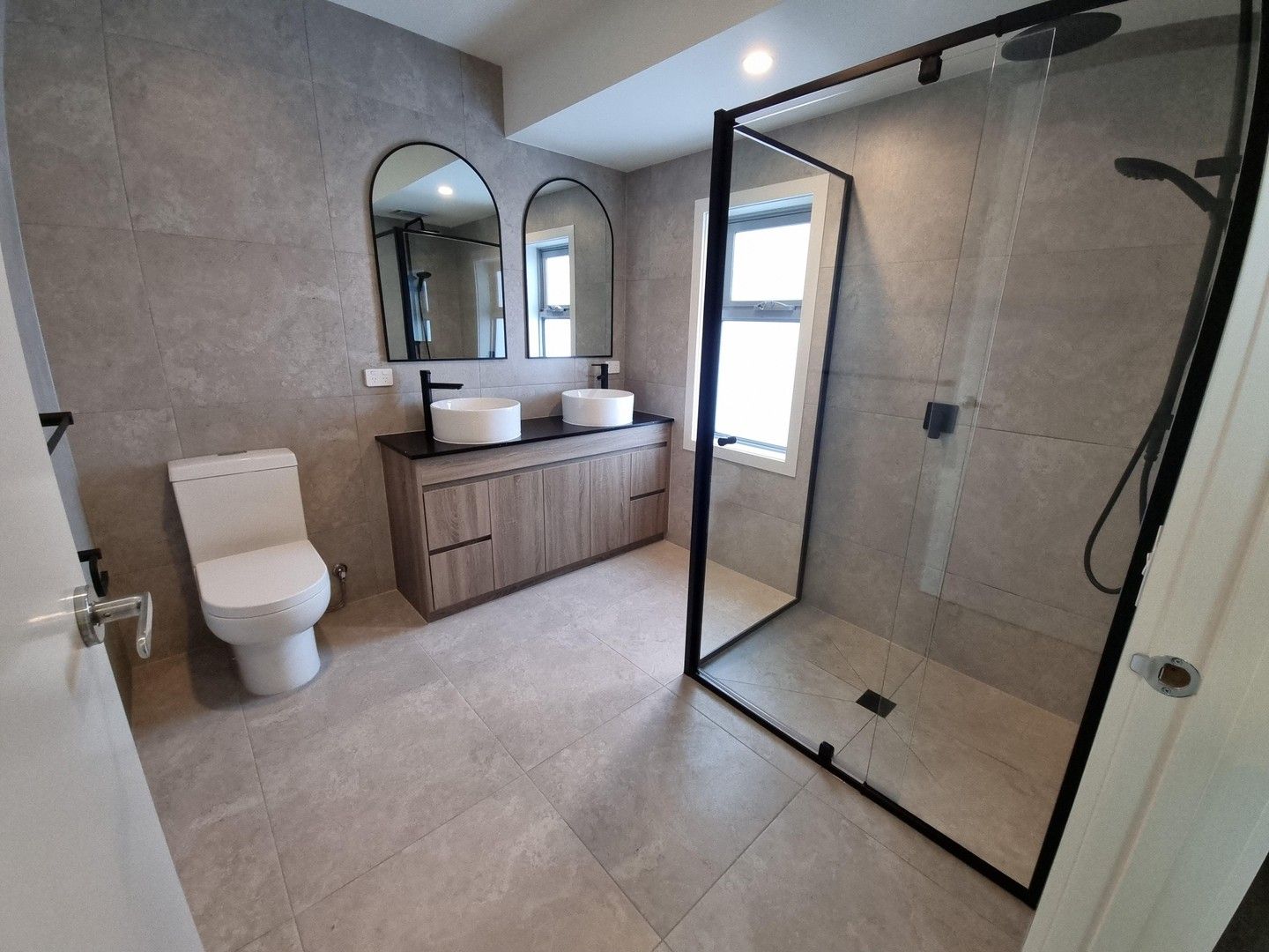 2 bedrooms Townhouse in 5/6 Hamilton BENTLEIGH VIC, 3204