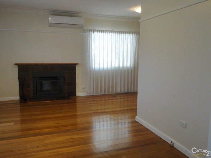 1/2 Laura Street, Clayton South VIC 3169, Image 1