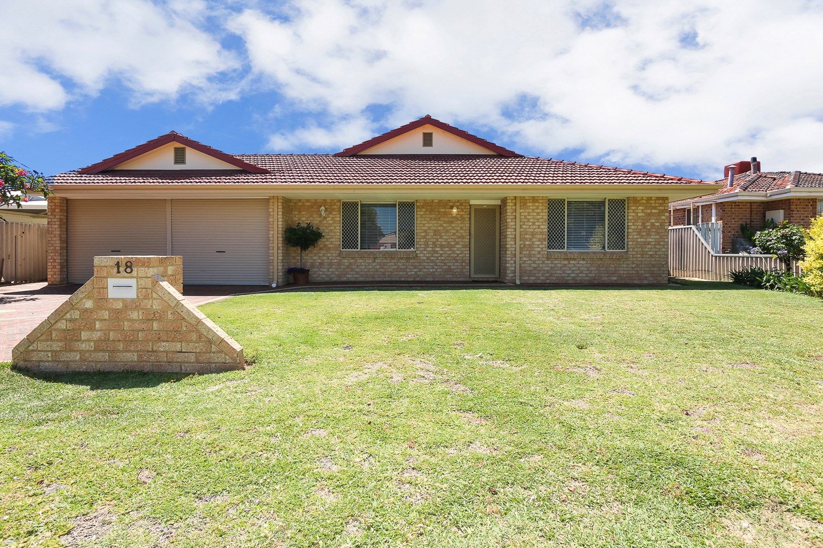 18 Eudanda Place, Cannington WA 6107, Image 0