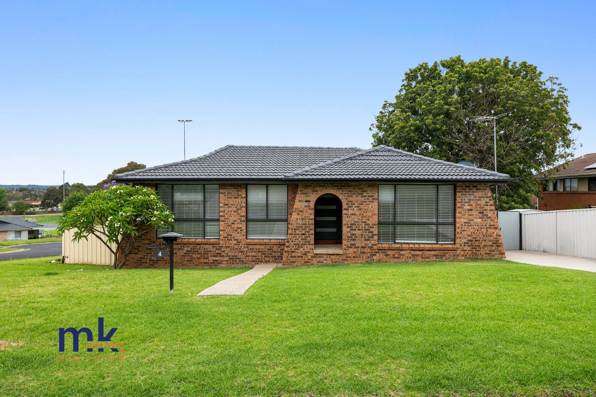 4 Traminer Place, Eschol Park NSW 2558, Image 0