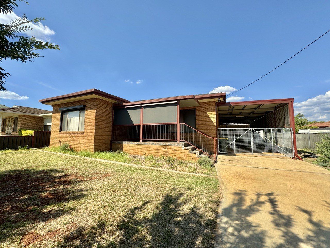 3 bedrooms House in 45 Thornbury Street PARKES NSW, 2870