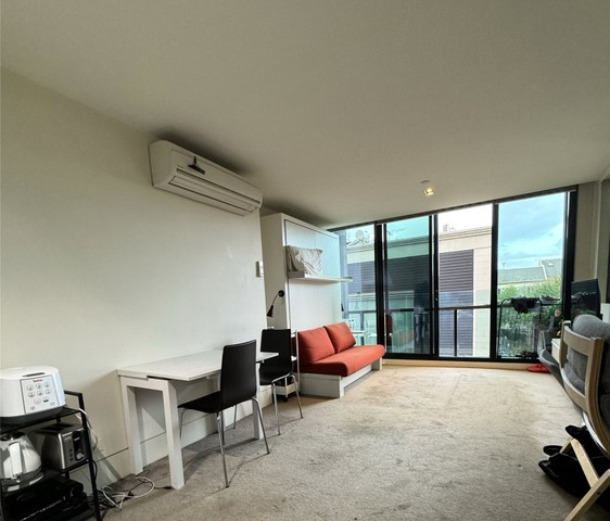 210/279 Wellington Parade South, East Melbourne VIC 3002