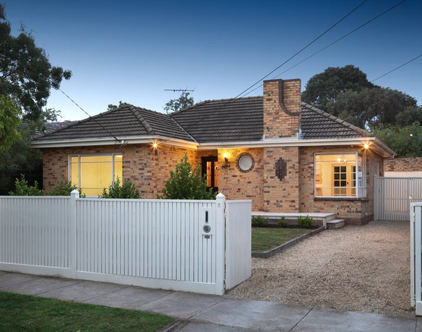8 Clarence Street, Bentleigh East VIC 3165