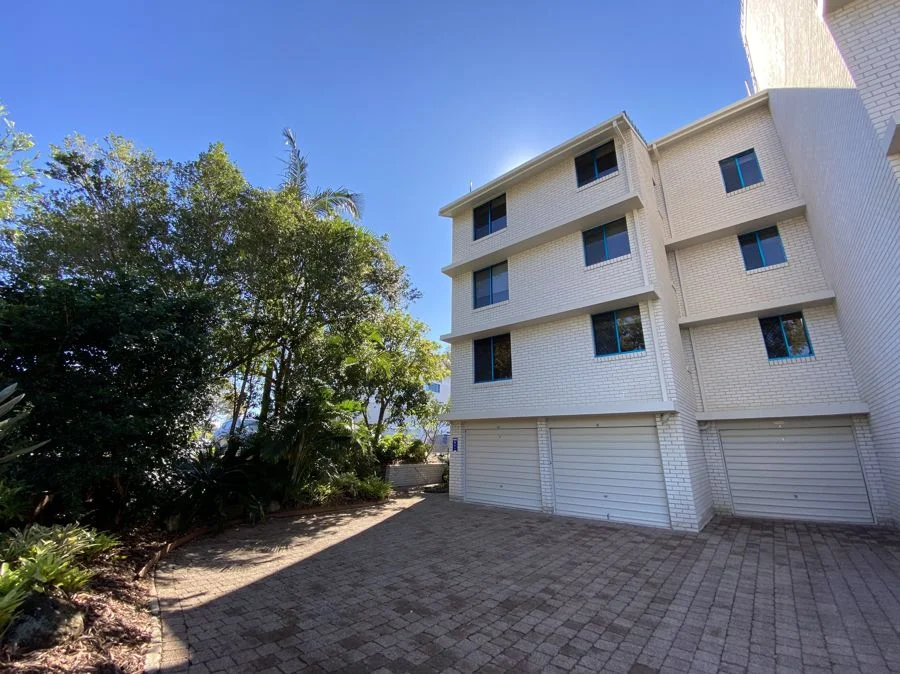 Additional image 22 of 8/249 Bayview Street, Runaway Bay QLD 4216