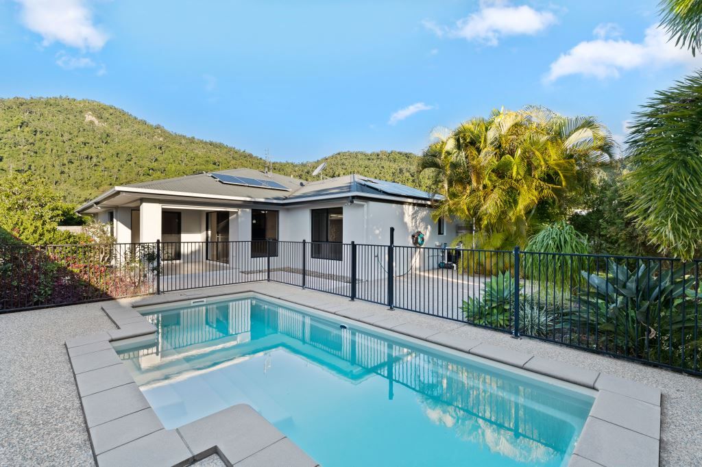 75 Endeavour Circuit, Cannonvale QLD 4802, Image 0