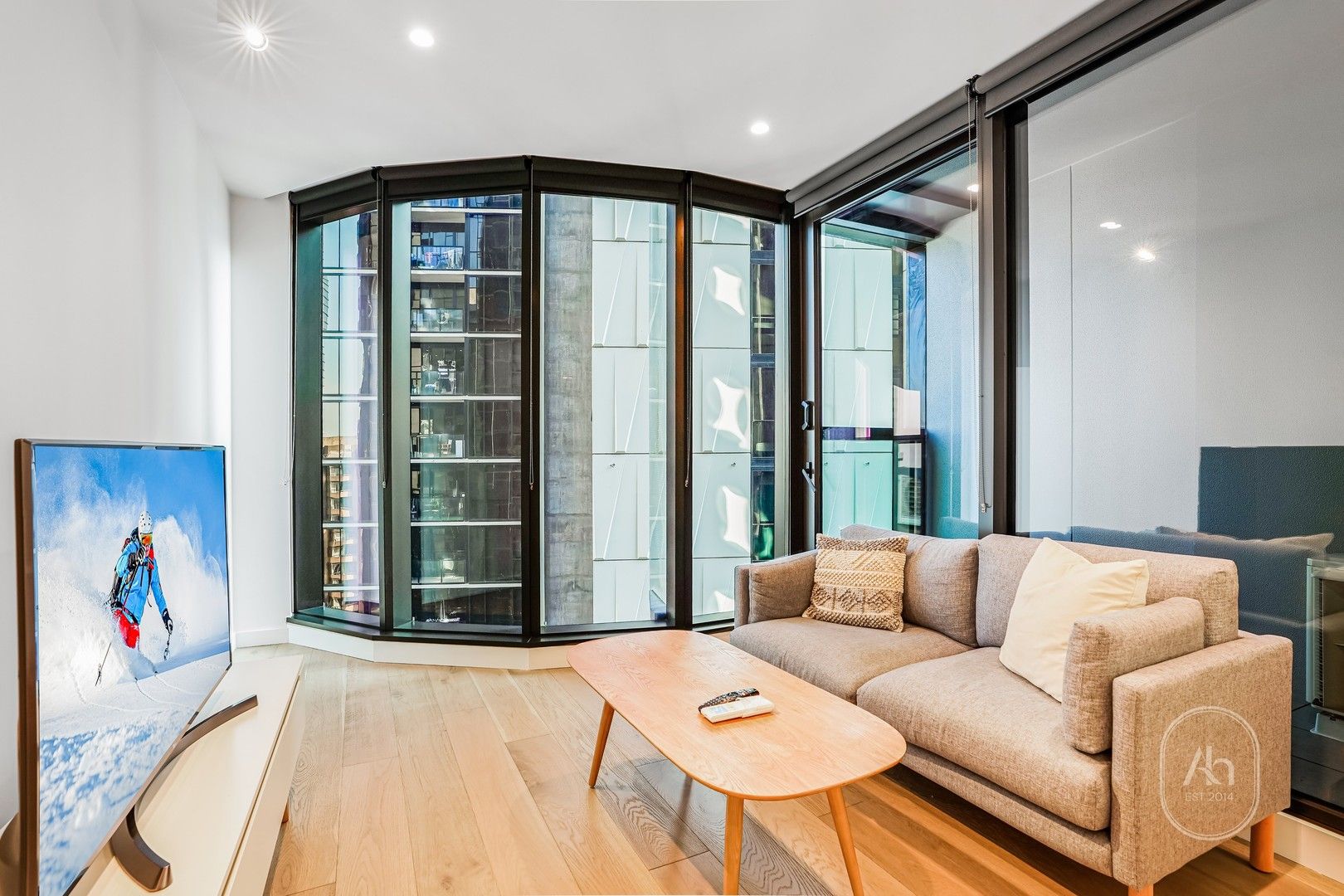 1 bedrooms Apartment / Unit / Flat in 1901/23 Mackenzie Street MELBOURNE VIC, 3000