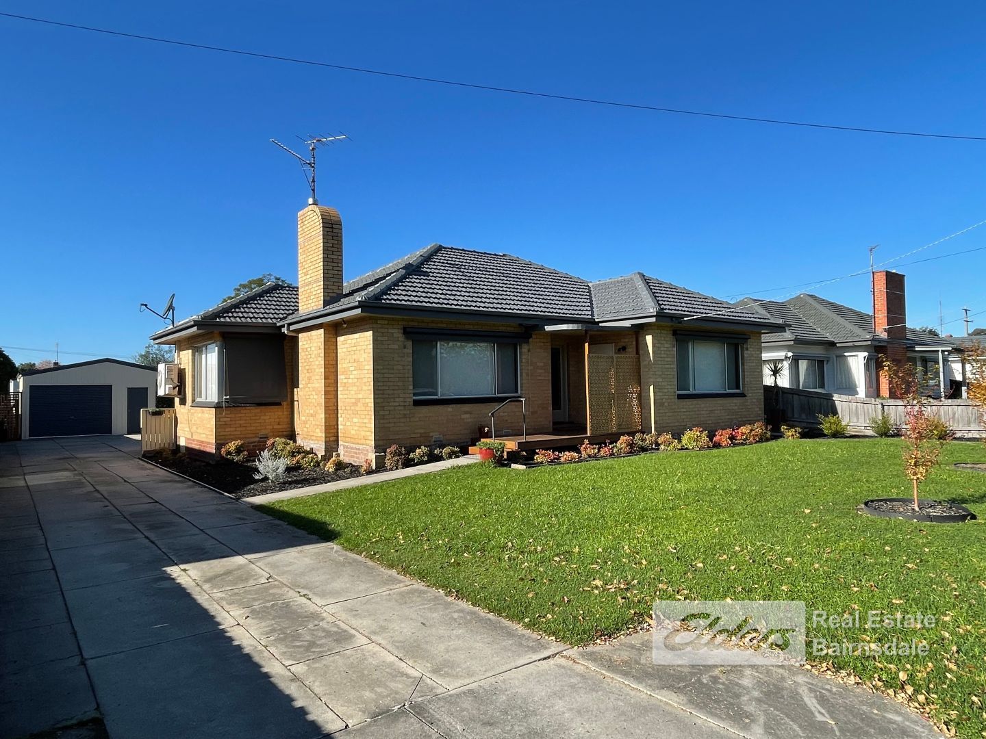 11 Robb Street, East Bairnsdale Property History & Address Research