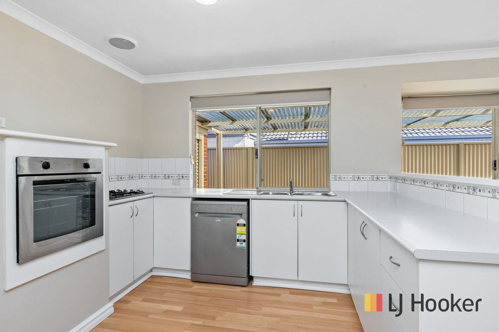 16 Mckenzie Corner, Bertram WA 6167, Image 2