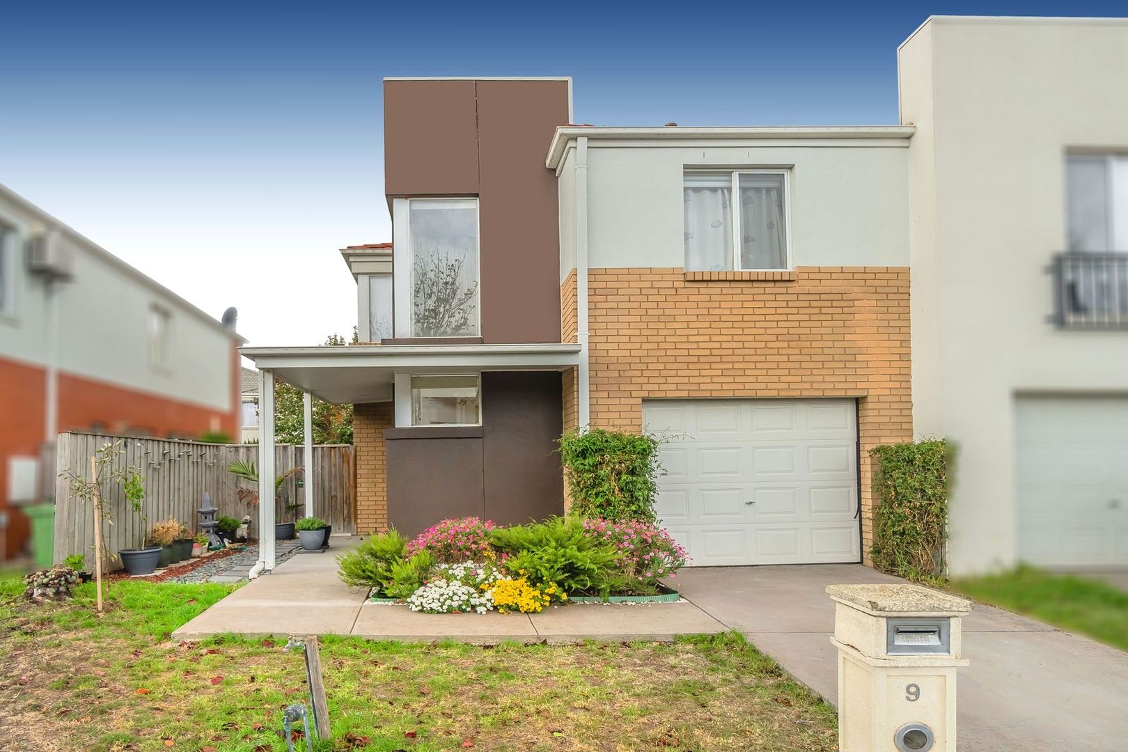 9 Viewbank Circuit, Roxburgh Park VIC 3064, Image 1