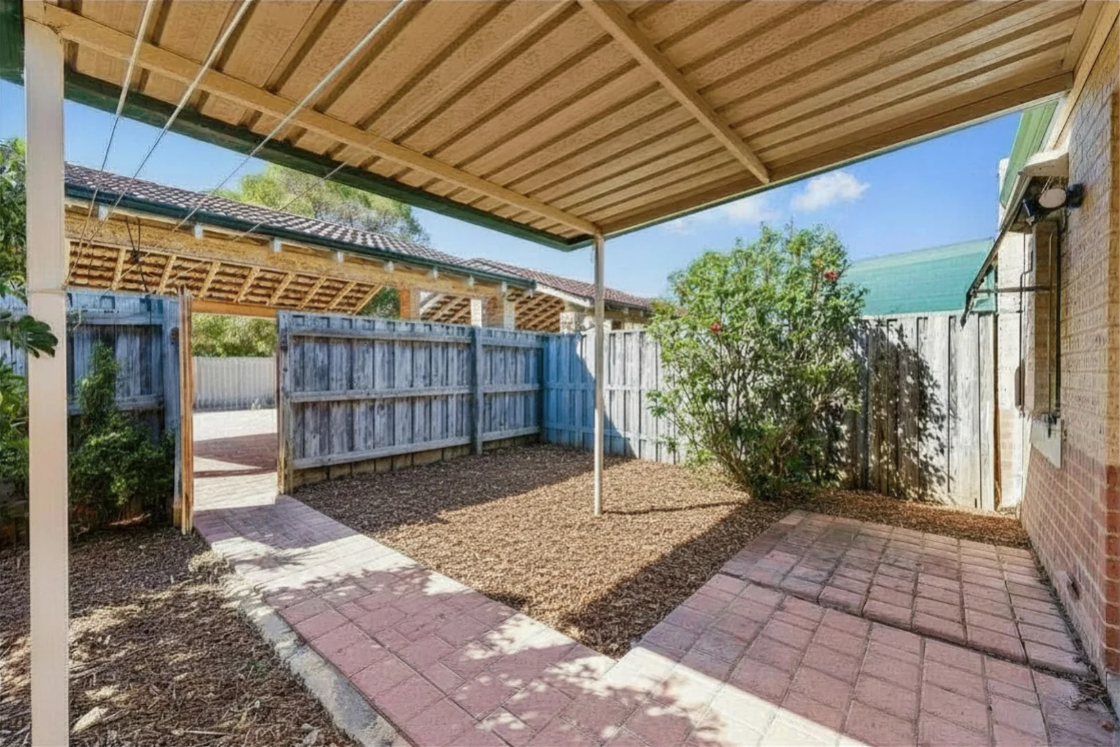 Additional image 18 of 323 Belmont Avenue, Cloverdale WA 6105