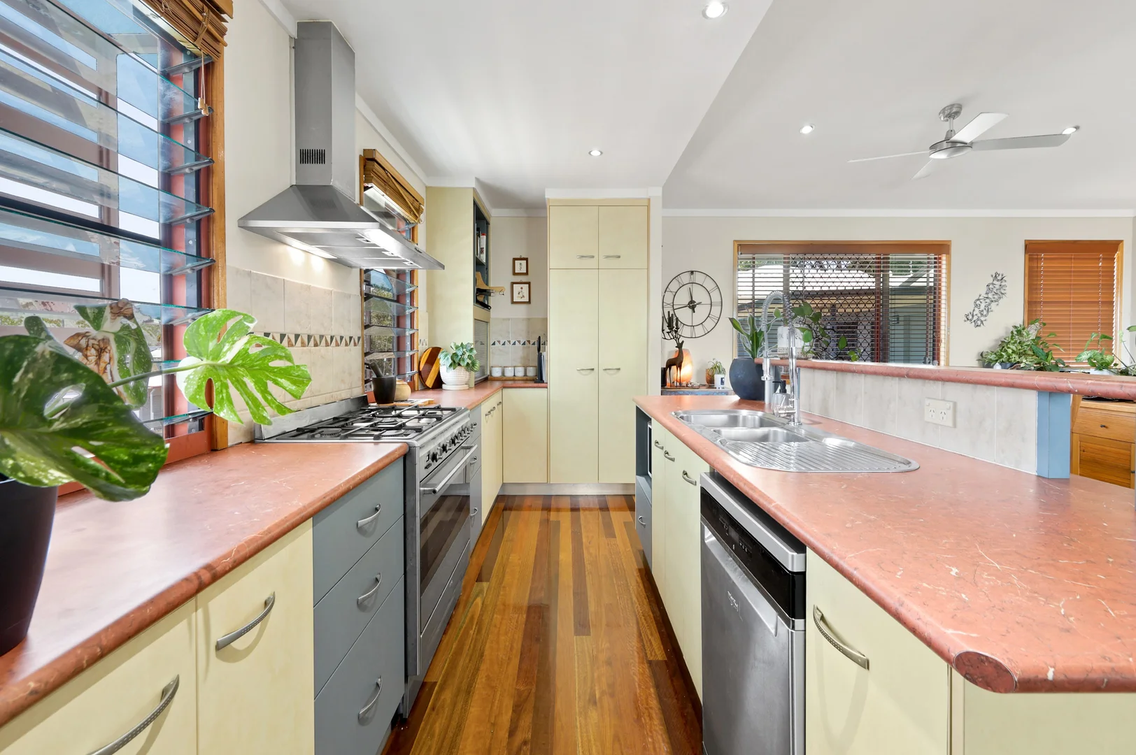 Additional image 9 of 15 Alexander Street, Rural View QLD 4740