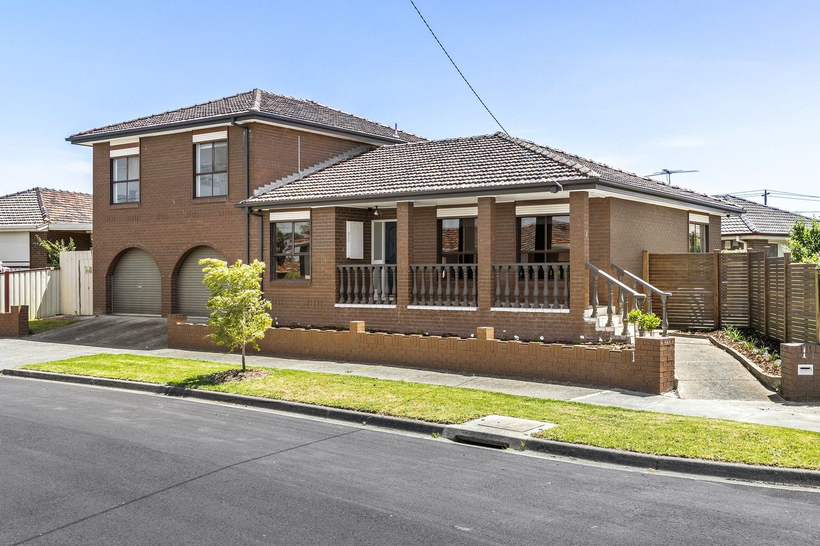 4 bedrooms House in 1 St Louis Place THOMASTOWN VIC, 3074