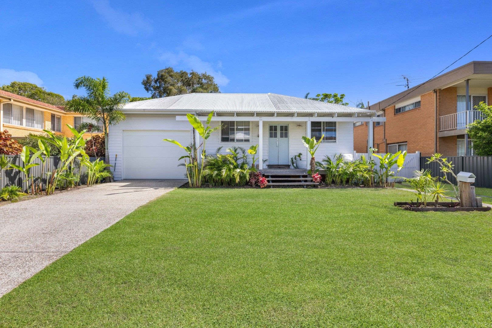 11 Gerrybell Street, Golden Beach QLD 4551, Image 0