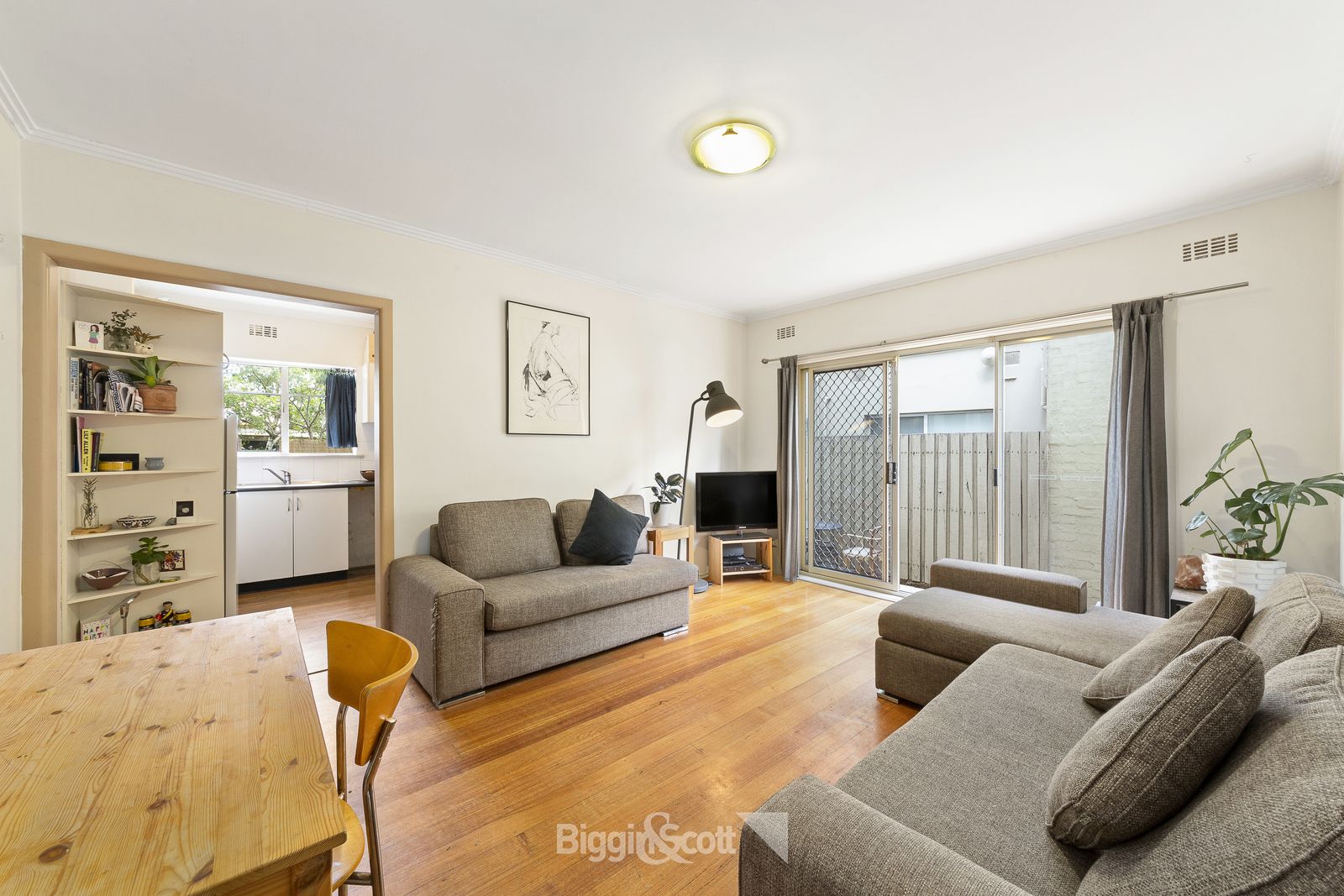 1/18 Abbotsford Street, Abbotsford VIC 3067, Image 1