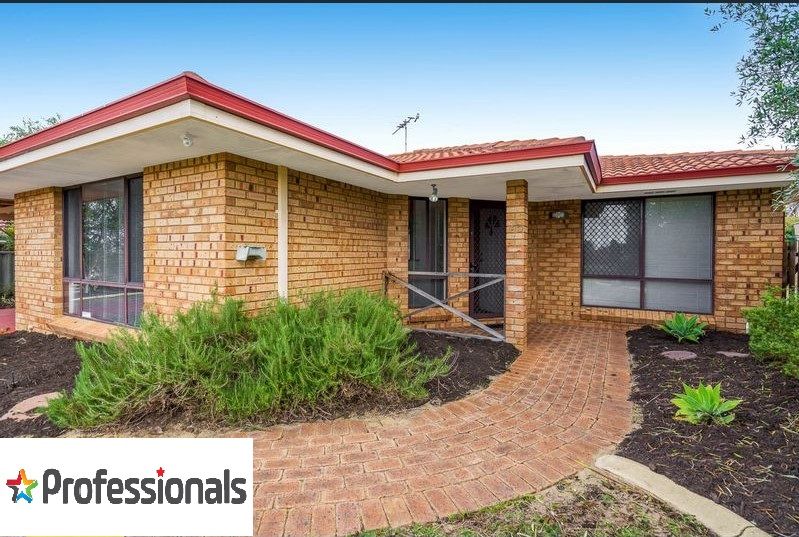 3 bedrooms House in 15 Adora Street ALEXANDER HEIGHTS WA, 6064