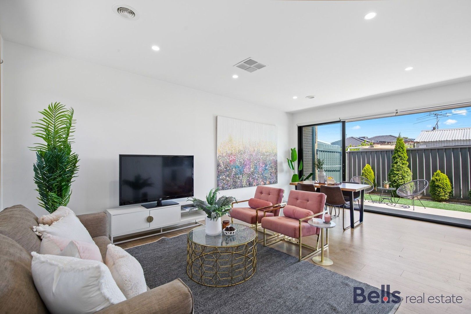 2/9 Hall Street, Sunshine West VIC 3020, Image 2