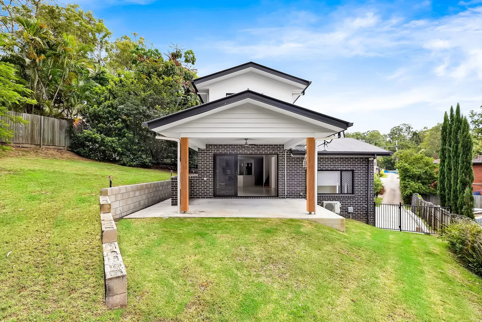 25A Jainba Street, Indooroopilly QLD 4068
