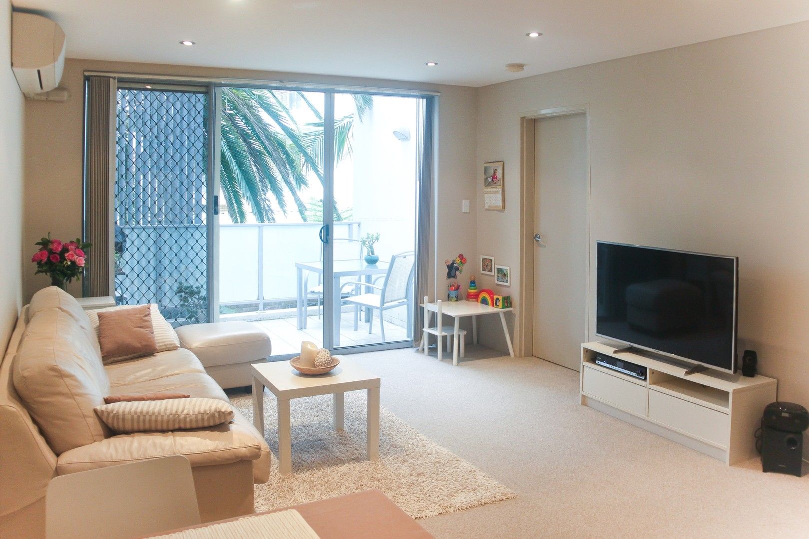 1 bedrooms Apartment / Unit / Flat in 13/49 Delmar Parade DEE WHY NSW, 2099