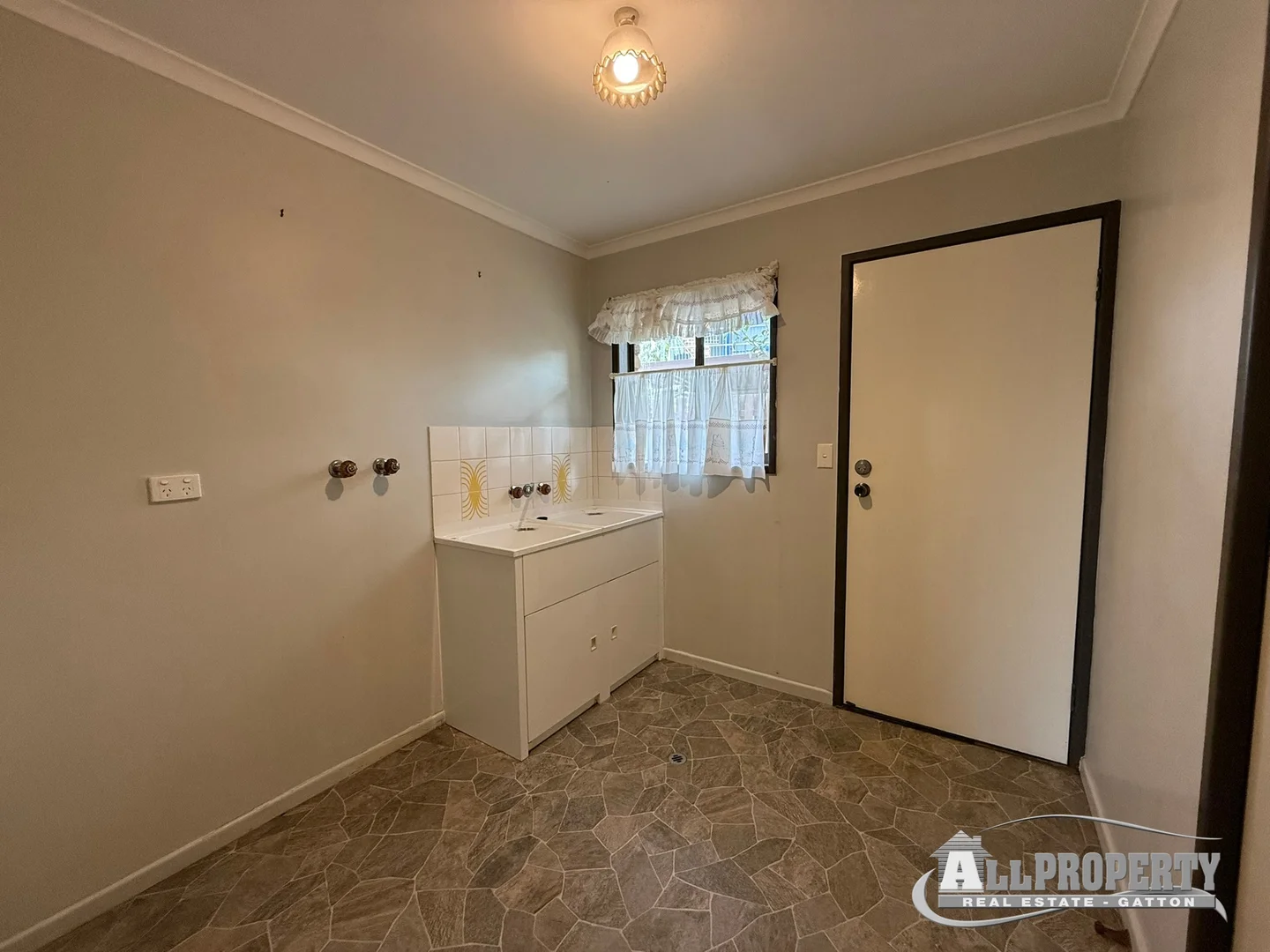 Additional image 7 of 3 Gassman Street, Gatton QLD 4343