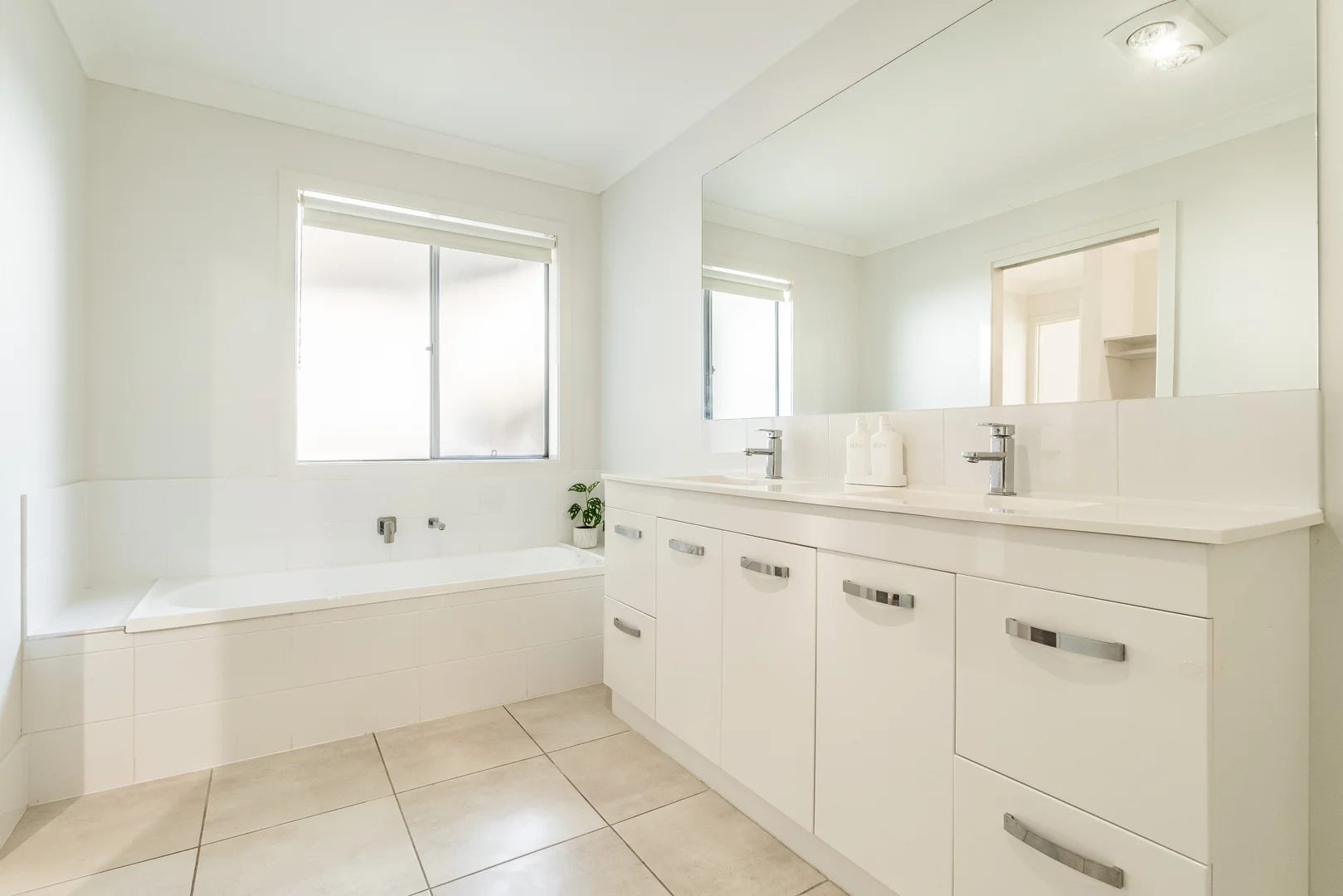 Additional image 5 of 62 The Drive, Yamba NSW 2464