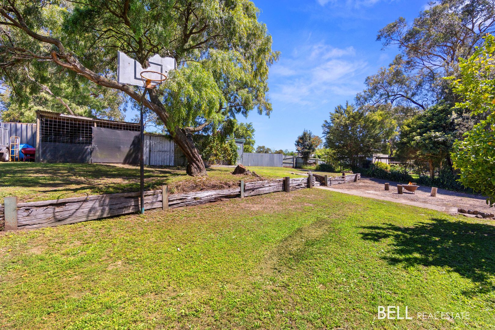 10 Braeside Drive, Launching Place VIC 3139, Image 1