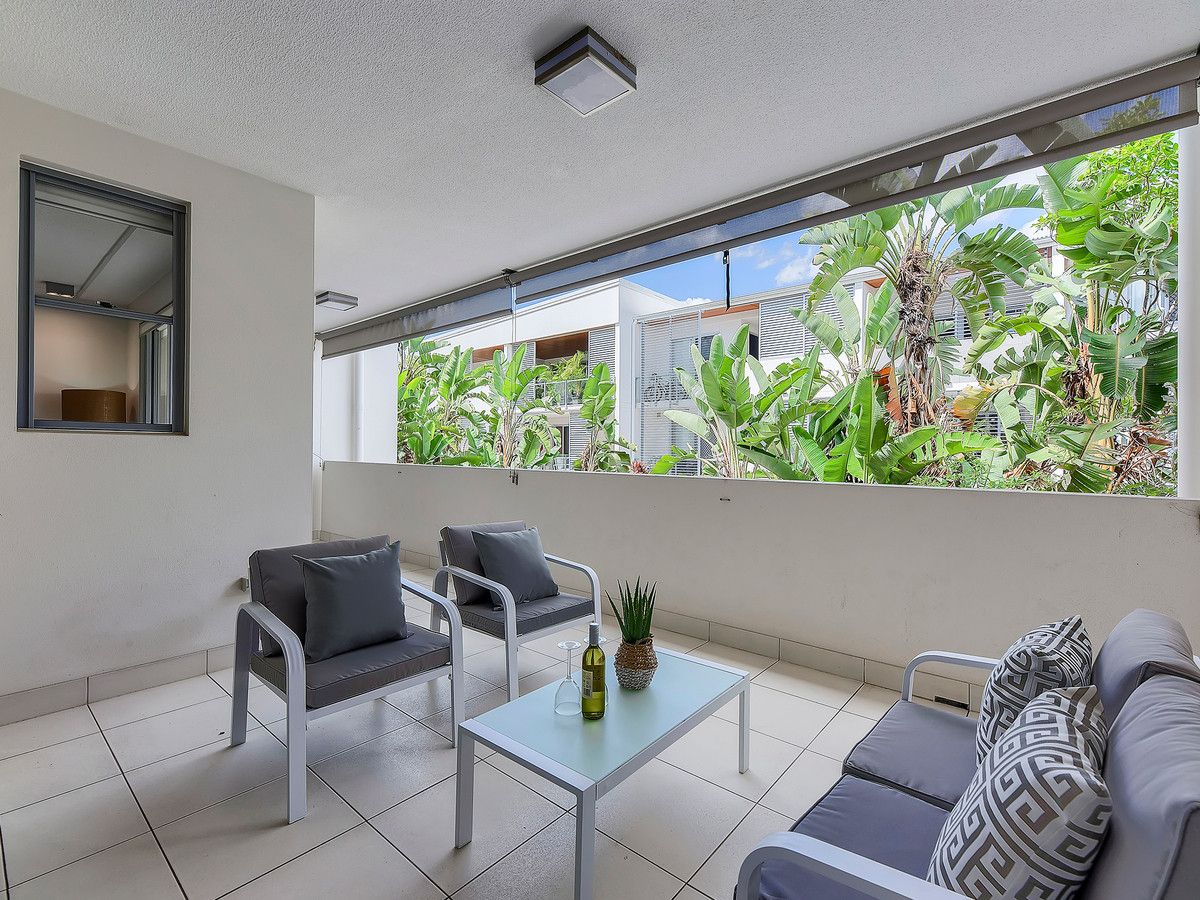 12/18 Barramul Street, Bulimba QLD 4171, Image 2