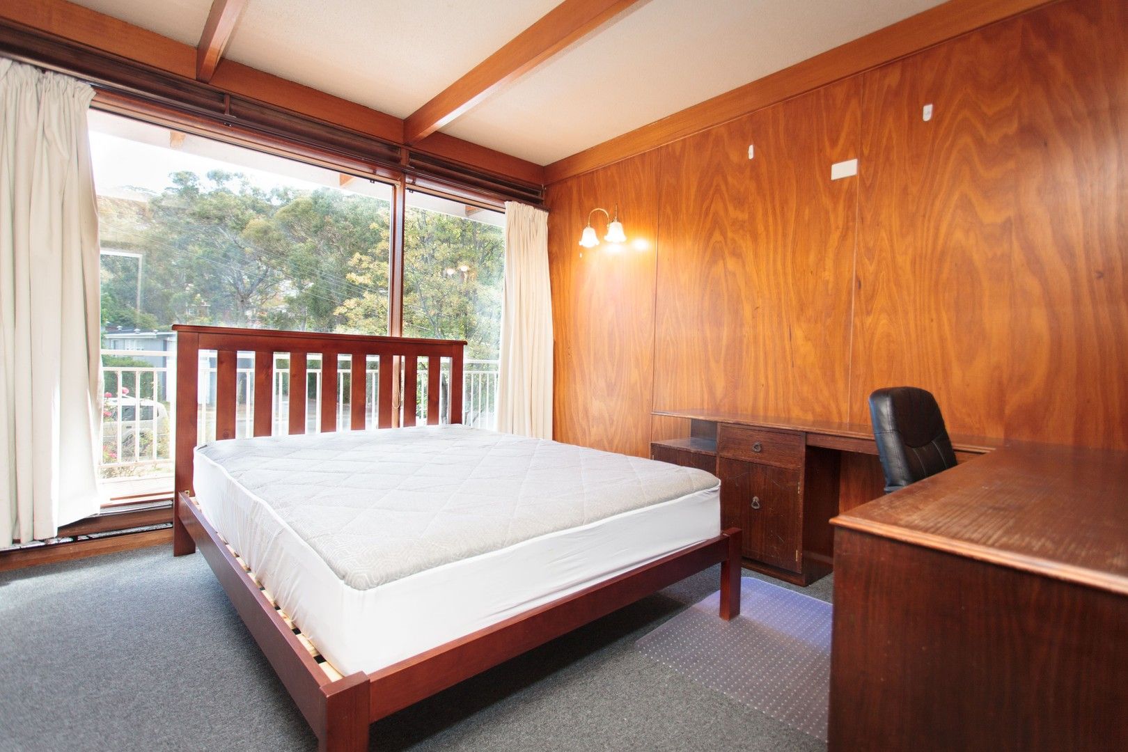 1 bedrooms Apartment / Unit / Flat in 1/197 Churchill Avenue SANDY BAY TAS, 7005