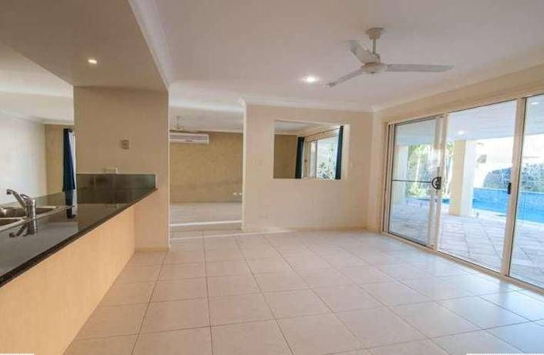 35 Ken Crescent, Helensvale QLD 4212, Image 1