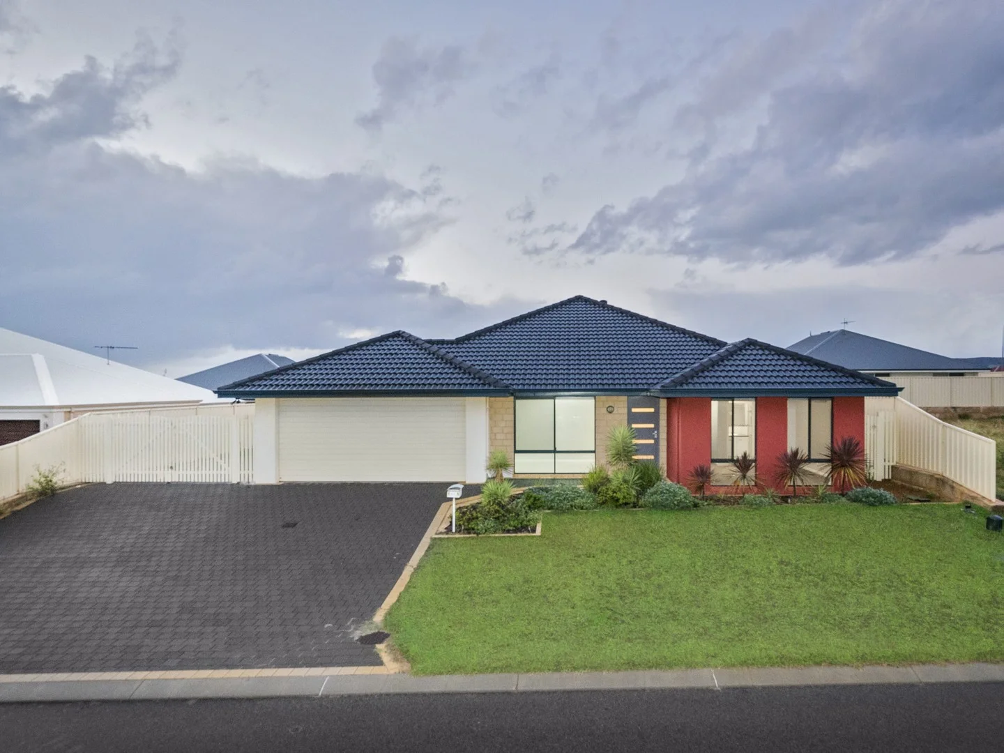 15 Spindrift Vista, Glenfield WA 6532