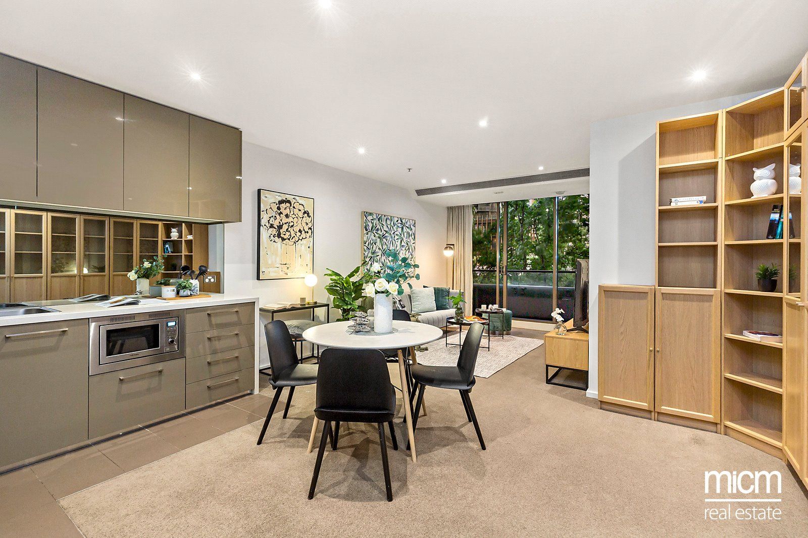 2 bedrooms Apartment / Unit / Flat in 204/118 Kavanagh Street SOUTHBANK VIC, 3006