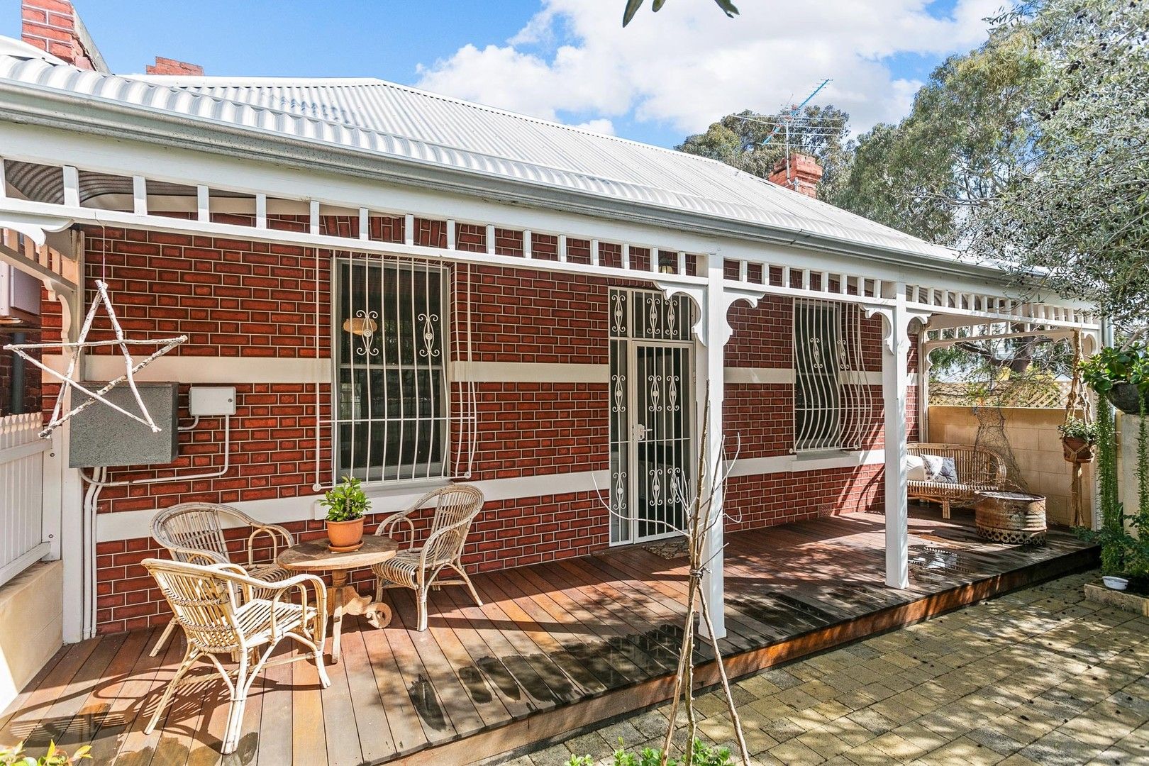 3 bedrooms House in 37 Olive Street SUBIACO WA, 6008