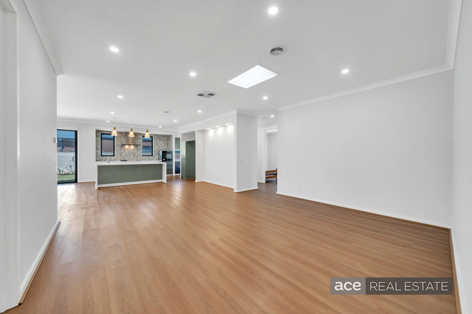 Additional image 5 of 31 Rondo Drive, Manor Lakes VIC 3024