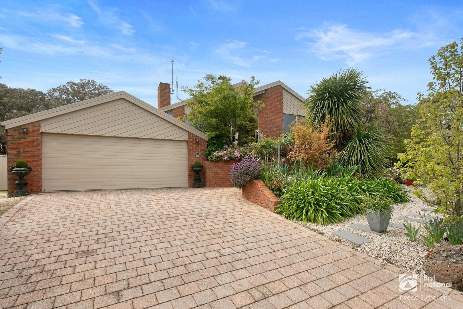 1 Essex Ct, Strathdale VIC 3550, Image 0