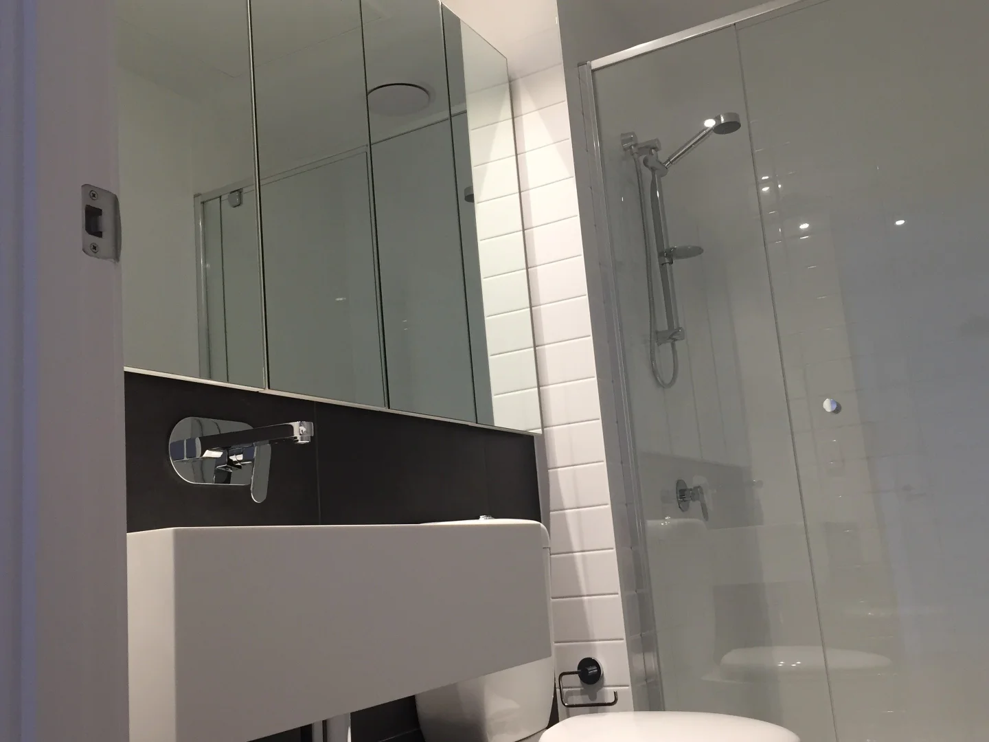 Additional image 5 of 1705/33 Rose Lane, Melbourne VIC 3000