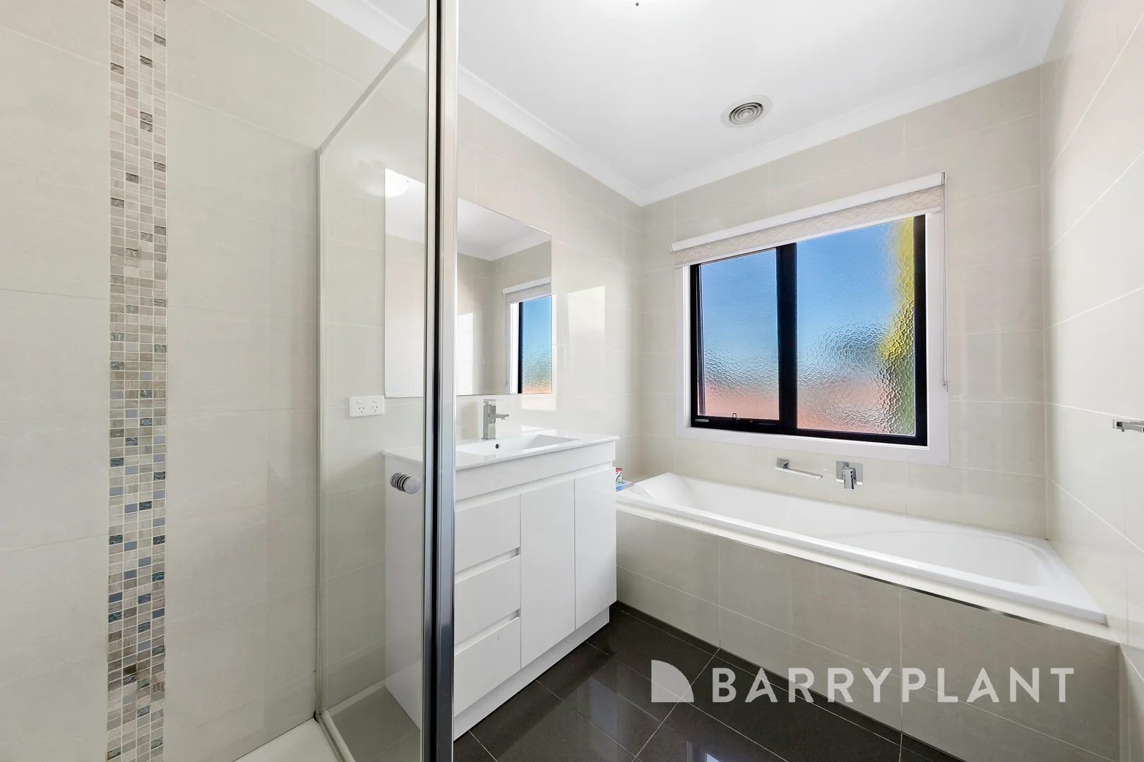 Additional image 12 of 1/144 William Street, St Albans VIC 3021
