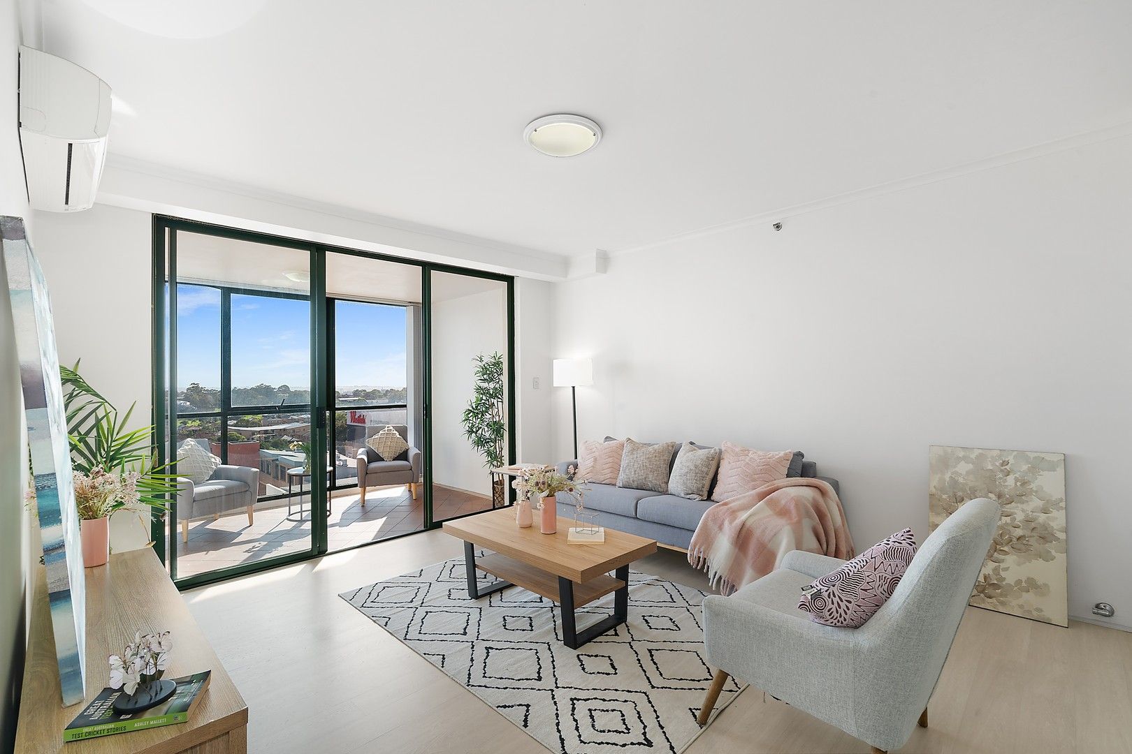 2 bedrooms Apartment / Unit / Flat in 39/25 Park Road HURSTVILLE NSW, 2220