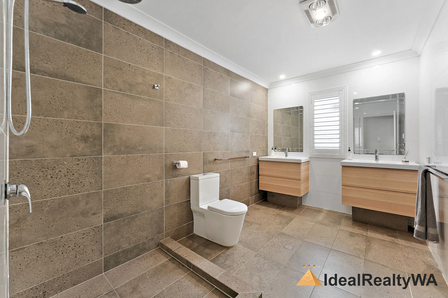 Additional image 29 of 16A Beatrice Avenue, Shelley WA 6148