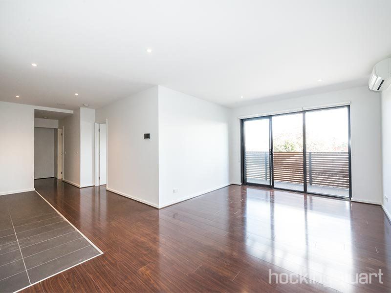 2 bedrooms Apartment / Unit / Flat in 108/15 Balcombe Road MENTONE VIC, 3194