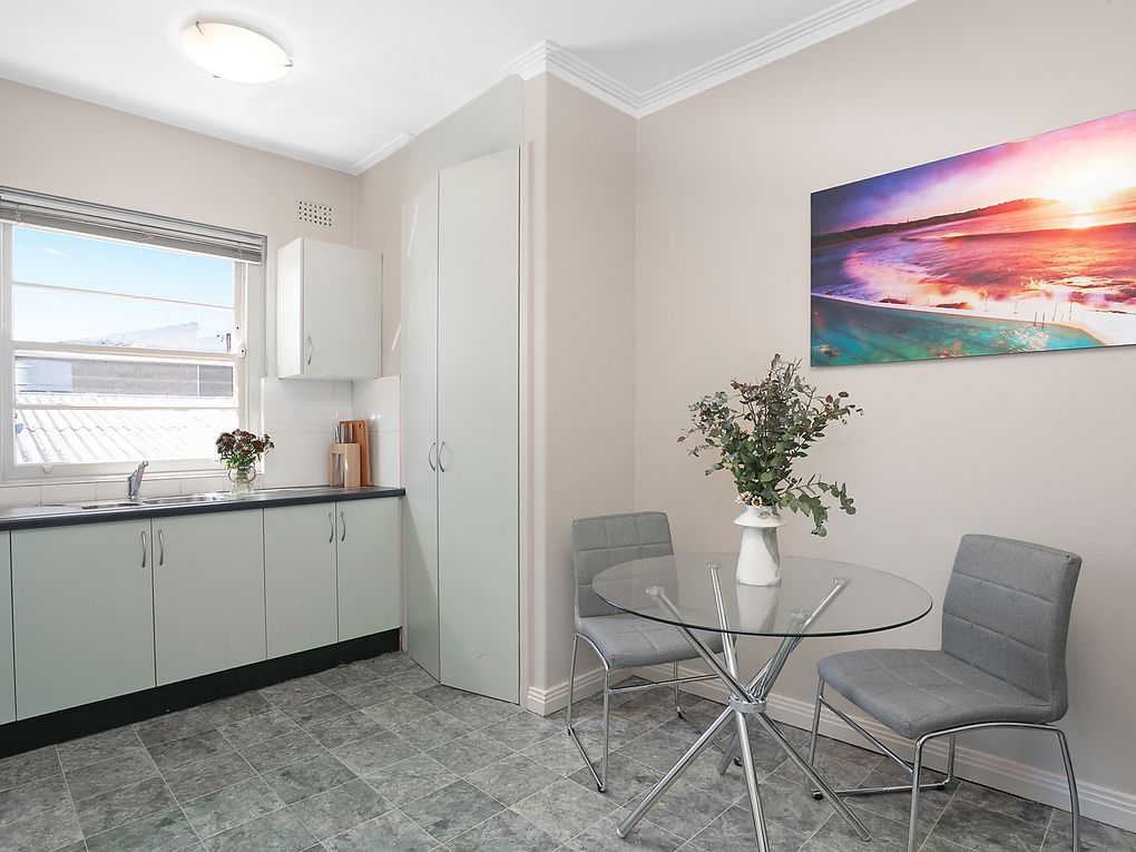 2 bedrooms Apartment / Unit / Flat in 8/495 Old South Head Road ROSE BAY NSW, 2029