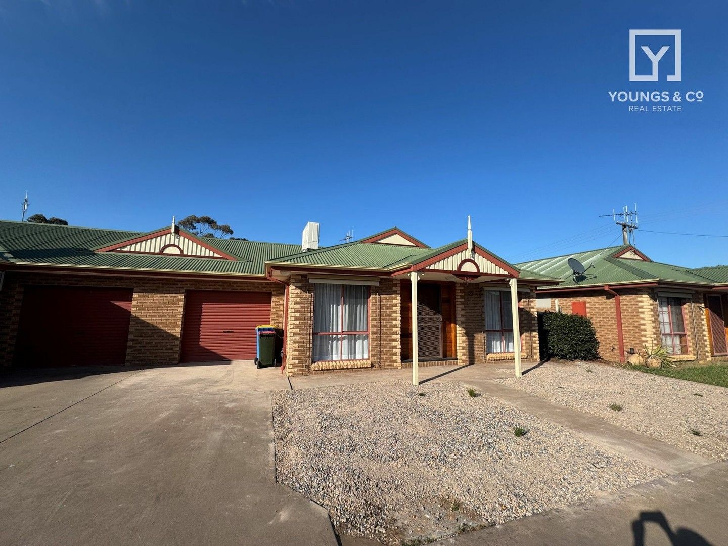 2 bedrooms Apartment / Unit / Flat in Unit 2/19 Paterson St NUMURKAH VIC, 3636