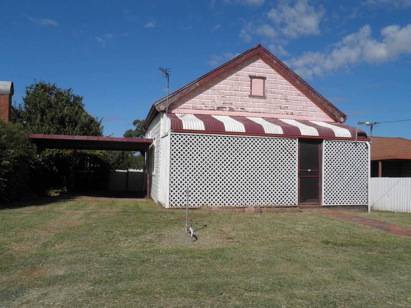 102 Pryor Street, Quirindi NSW 2343 House For Rent 280 Domain