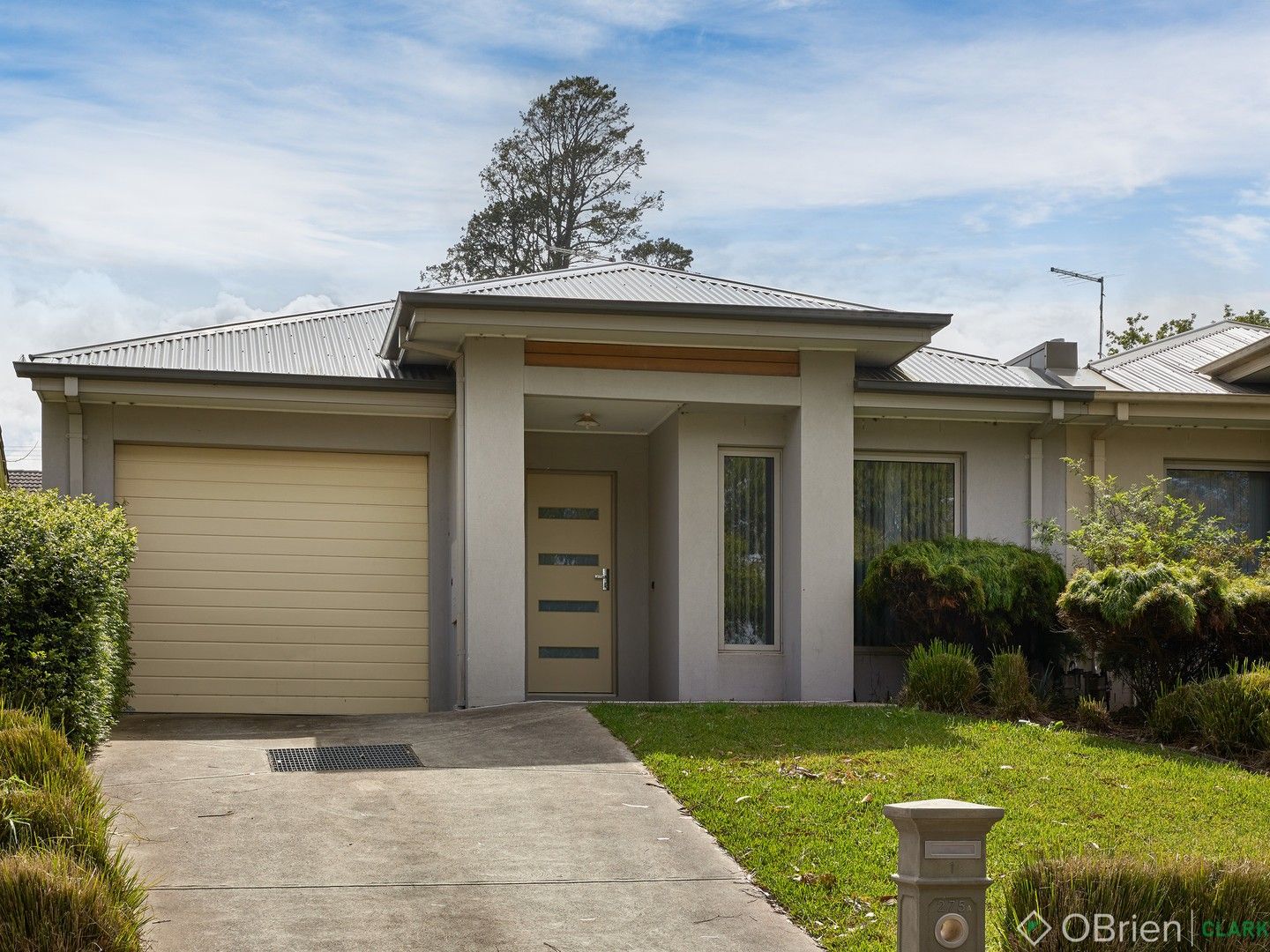 2/275a Princes Way, Drouin VIC 3818, Image 0