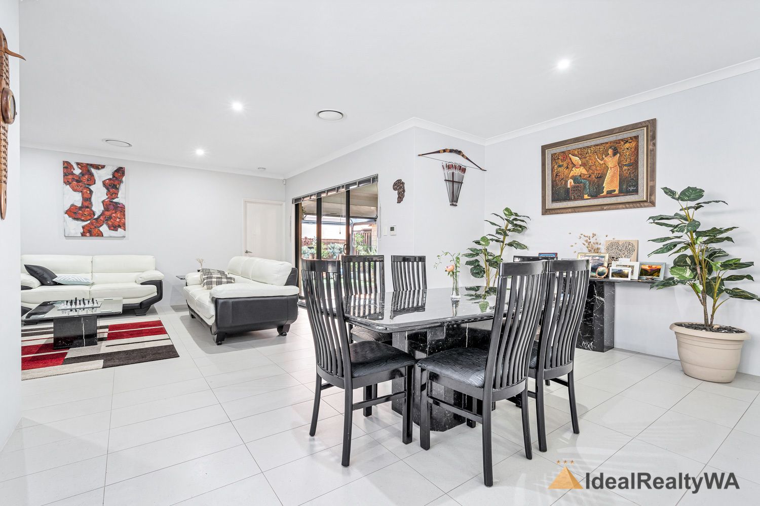 3/2 whitmore Loop, Harrisdale WA 6112, Image 2