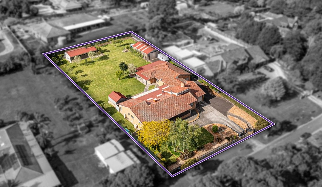 3940 Carolyn Close, Narre Warren North VIC 3804 House For Rent Domain