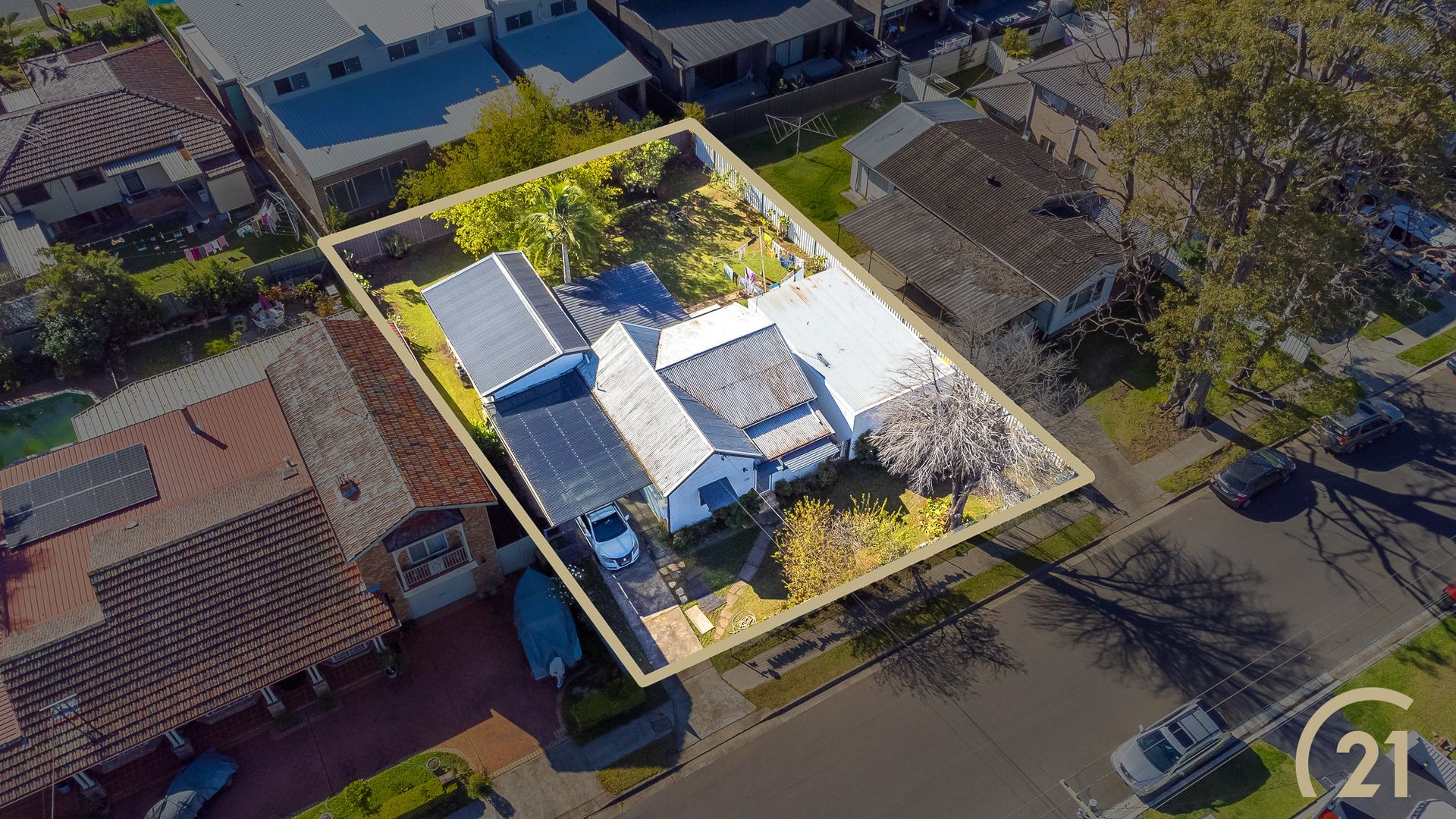 16 Parker Street, Fairfield NSW 2165, Image 2