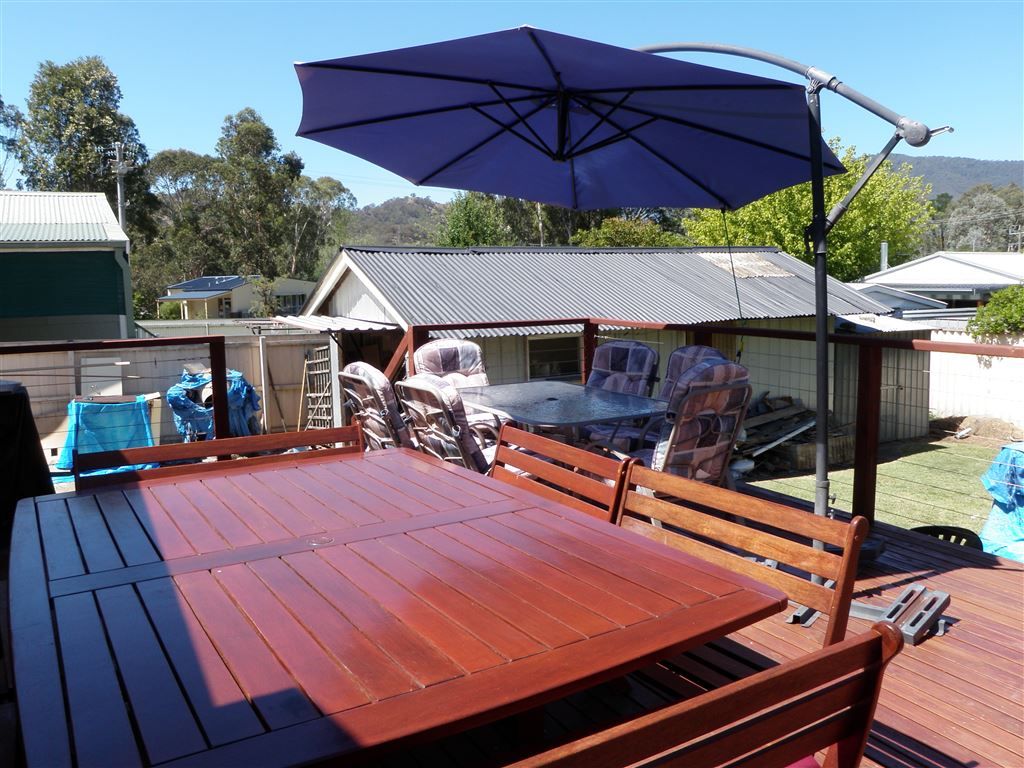 3 Ninth Street, Eildon VIC 3713, Image 2