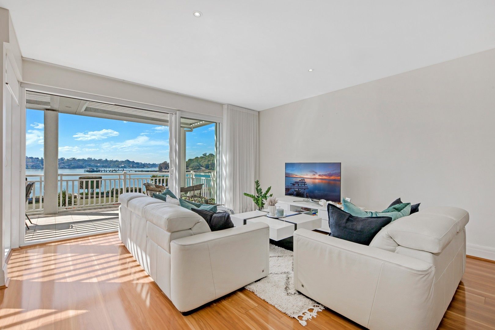 21/59 Peninsula Drive, Breakfast Point NSW 2137, Image 0