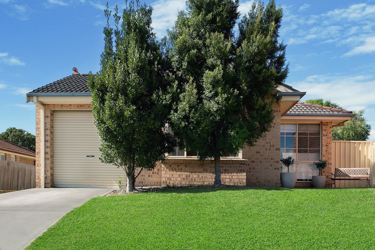 81 Parkholme Circuit, Englorie Park NSW 2560, Image 1